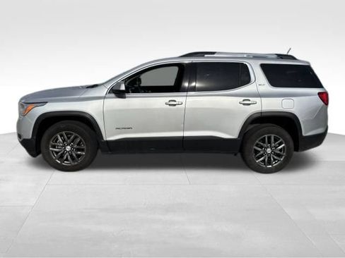 Used 2018 GMC Acadia SLT AWD/4WD image 2