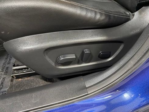 Used 2020 Nissan Rogue SL w/ Premium Package AWD/4WD image 25