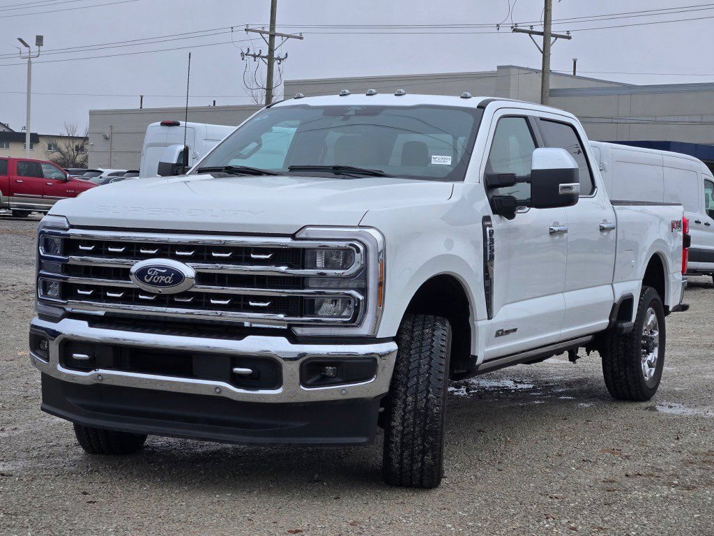 Used 2024 Ford F350 Lariat w/ Lariat Ultimate Package AWD/4WD image 3