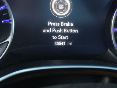 Used 2022 Chrysler Pacifica Pinnacle image 10