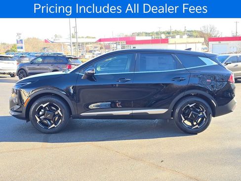 New 2026 Kia Sportage EX FWD image 6