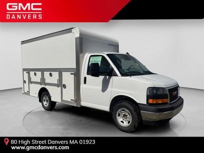 New 2026 GMC Savana 3500 w/ Power Convenience Package