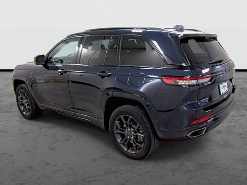 Used 2024 Jeep Grand Cherokee Limited 4xe image 2