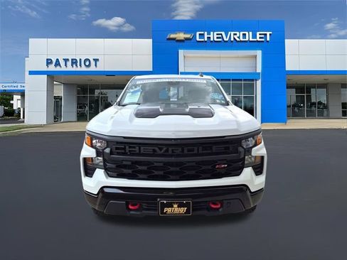 Used 2025 Chevrolet Silverado 1500 Custom Trail Boss AWD/4WD image 5