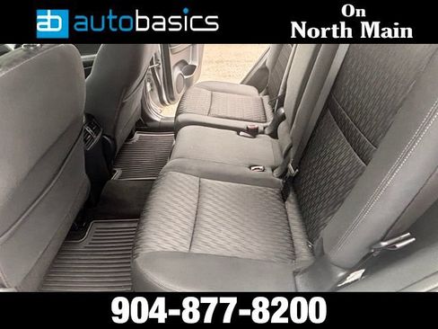 Used 2017 Nissan Rogue S AWD/4WD image 26
