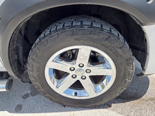 Used 2016 RAM 1500 Express RWD image 18