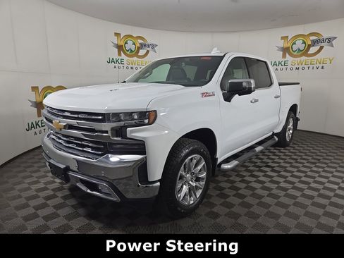 Used 2019 Chevrolet Silverado 1500 LTZ w/ LTZ Premium Package AWD/4WD image 4