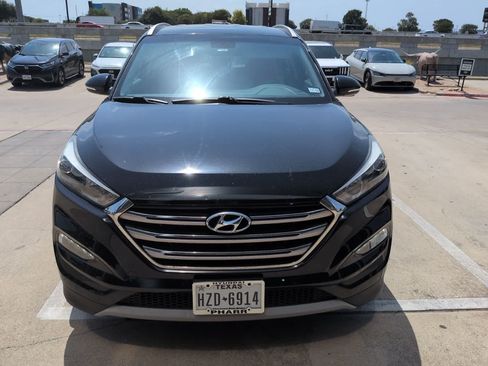 Used 2017 Hyundai Tucson Limited FWD image 2