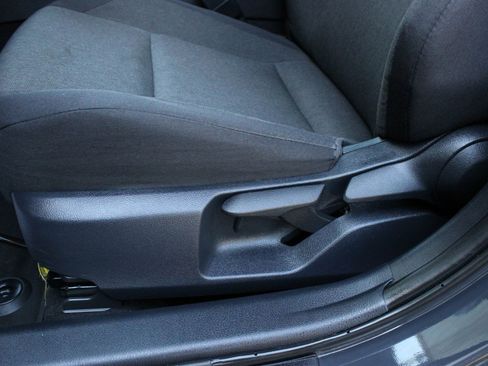 Used 2025 Toyota Camry LE FWD image 13