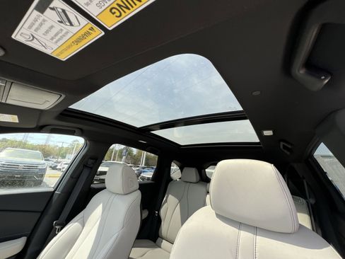 New 2026 Acura RDX SH-AWD image 21