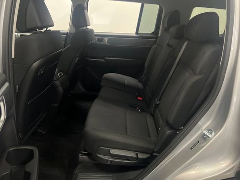 Used 2026 Hyundai Santa Fe SE FWD image 27