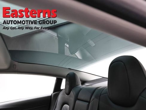 Used 2023 Tesla Model 3 Standard Range image 30