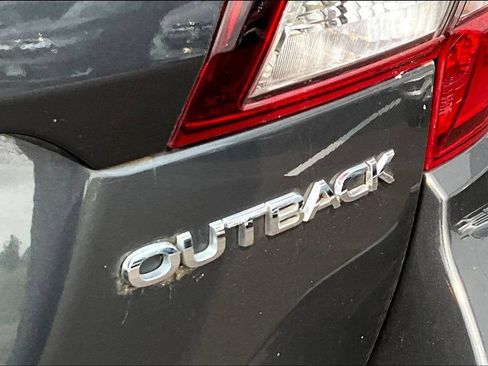 Used 2019 Subaru Outback 2.5i Premium AWD/4WD image 20