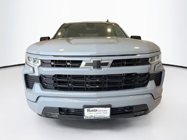 Used 2024 Chevrolet Silverado 1500 RST AWD/4WD image 2