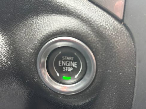 Used 2024 Chevrolet Silverado 1500 Custom image 19