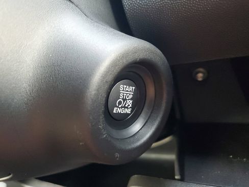 Used 2025 RAM ProMaster 2500 FWD image 20