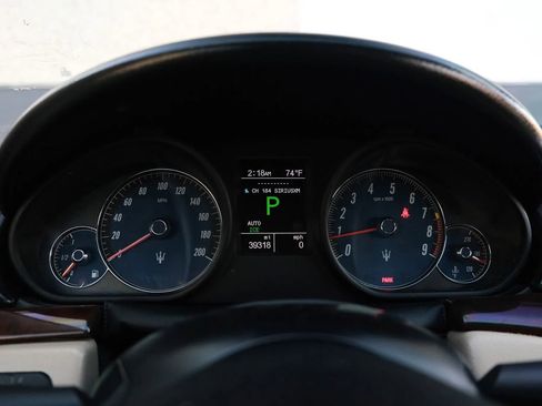 Used 2010 Maserati GranTurismo Coupe 2D image 27