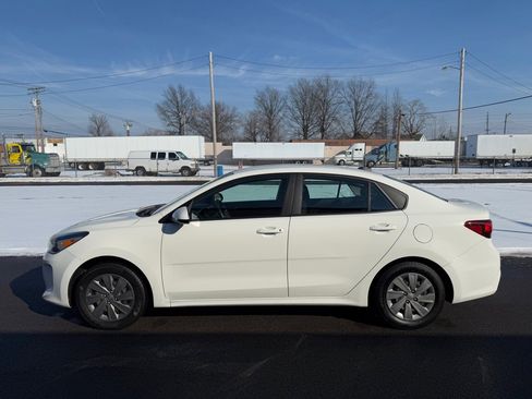 Used 2020 Kia Rio S image 6