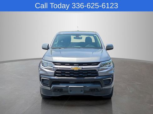 Used 2022 Chevrolet Colorado LT AWD/4WD image 6