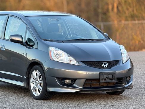 Used 2011 Honda Fit Sport image 15