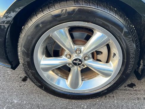 Used 2006 Ford Mustang GT image 24