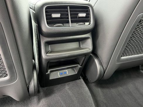 Used 2025 Mercedes-Benz GLE 450e GLE 450e image 13