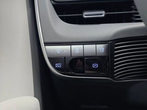 New 2026 Hyundai Ioniq 5 SE image 26