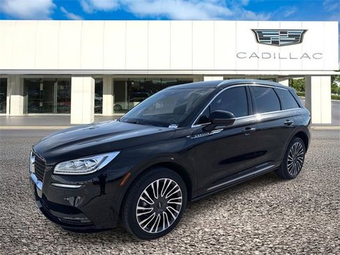 Used 2022 Lincoln Corsair Reserve w/ Equipment Group 201A image 1