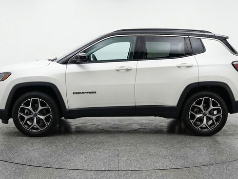 Used 2025 Jeep Compass Limited AWD/4WD image 5