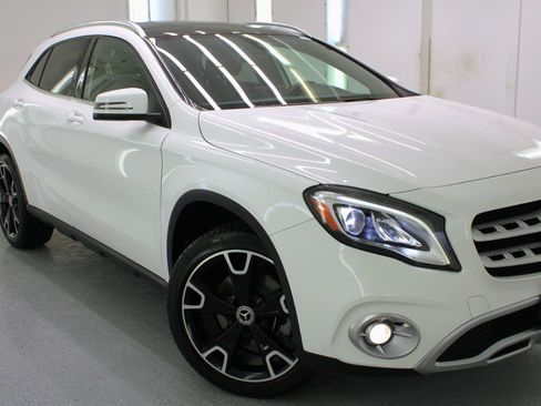 Used 2020 Mercedes-Benz GLA 250 w/ Convenience Package image 14