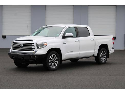 Used 2019 Toyota Tundra Limited image 1