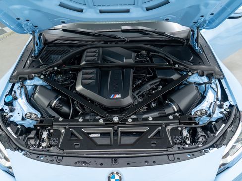 Used 2024 BMW M2 image 12