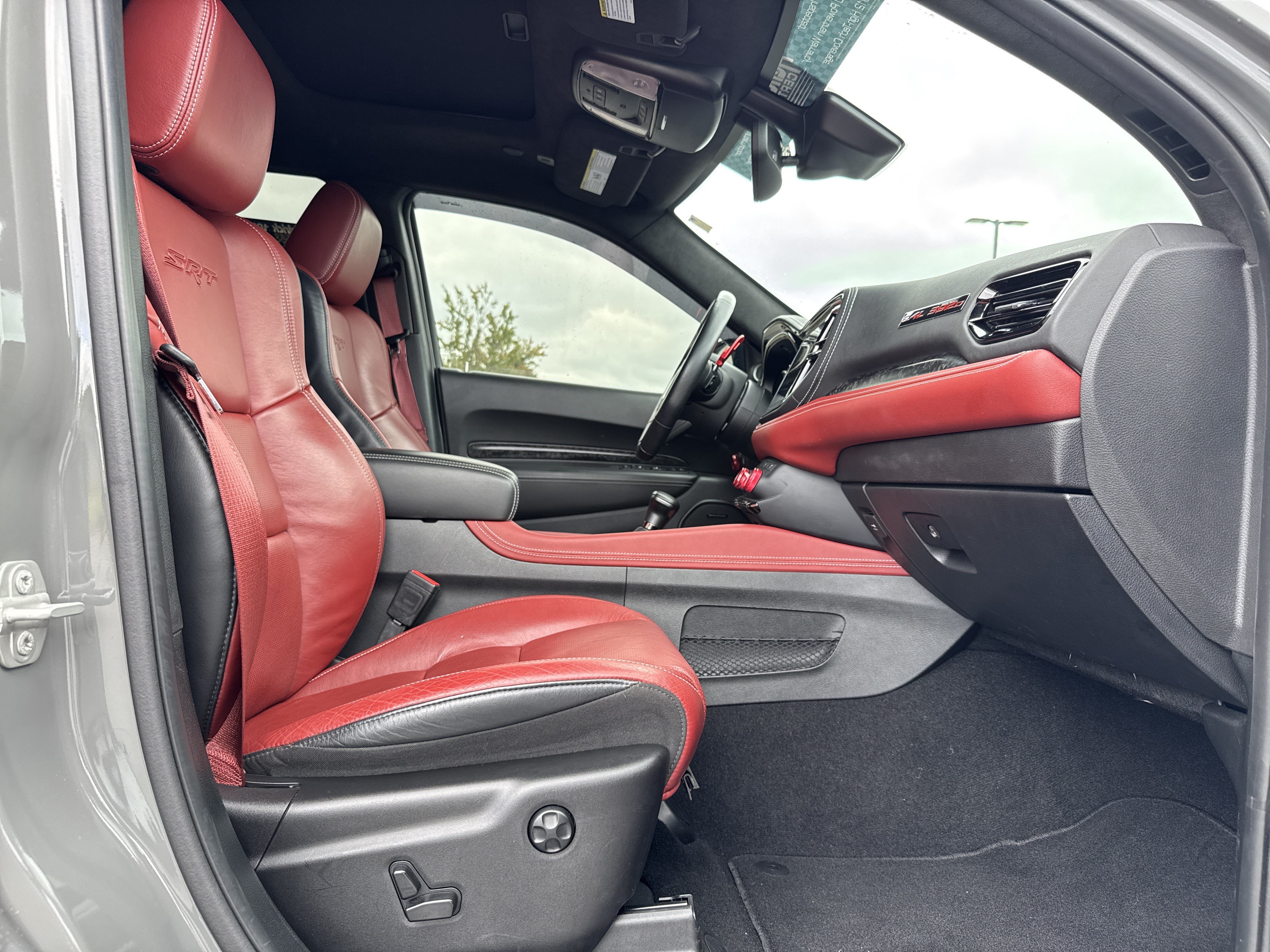 Used 2024 Dodge Durango SRT AWD/4WD image 31