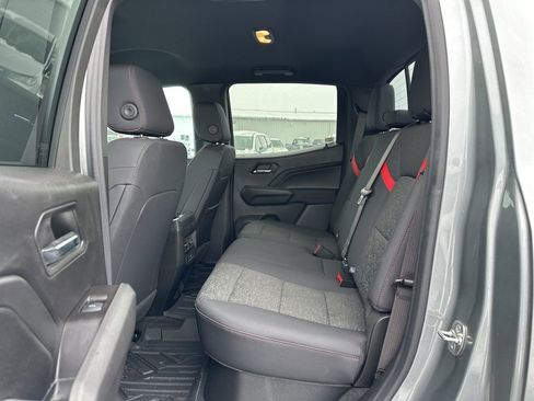 Used 2024 Chevrolet Colorado Z71 w/ Z71 Convenience Package 2 image 21