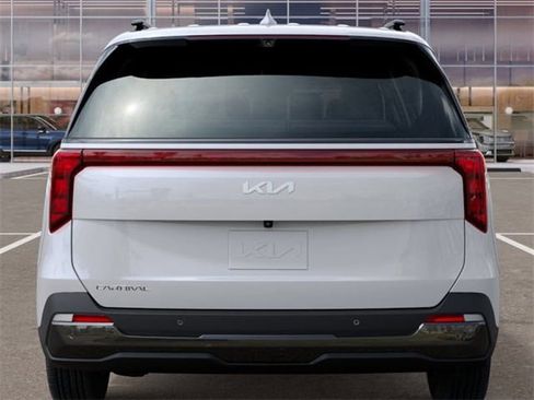 New 2026 Kia Carnival SX image 13