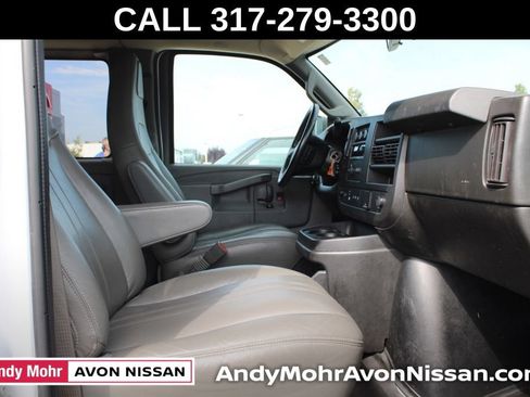 Used 2021 Chevrolet Express 2500 LS w/ Driver Convenience Package RWD image 16