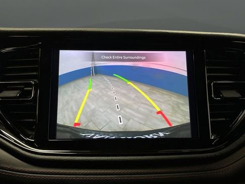 Used 2024 Dodge Durango GT image 11