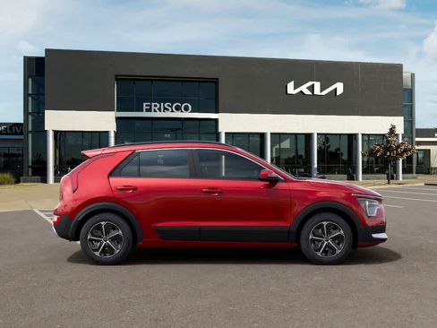 New 2026 Kia Niro LX FWD image 7