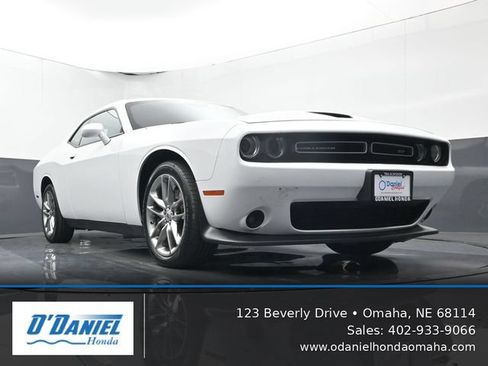 Used 2022 Dodge Challenger GT AWD/4WD image 10