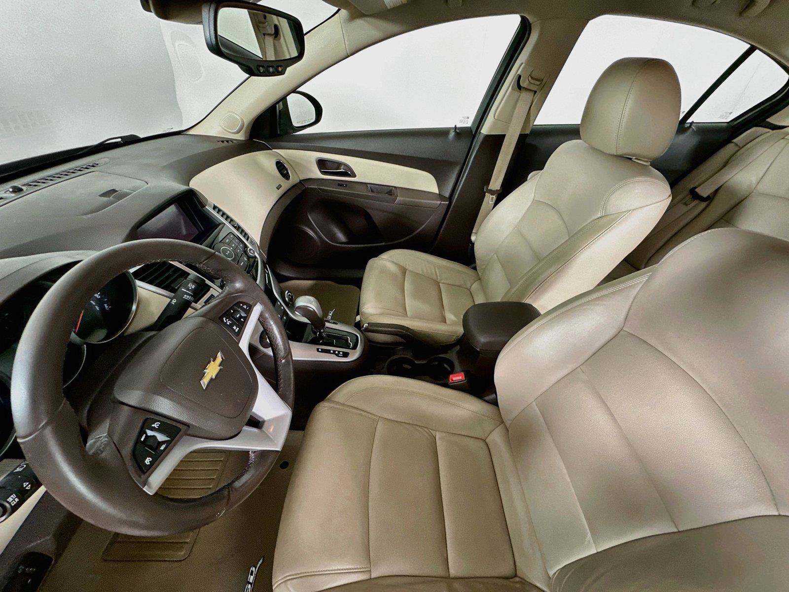 Used 2013 Chevrolet Cruze LT FWD image 5