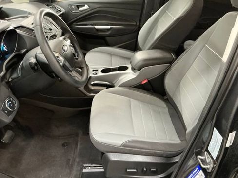 Used 2015 Ford Escape SE image 13