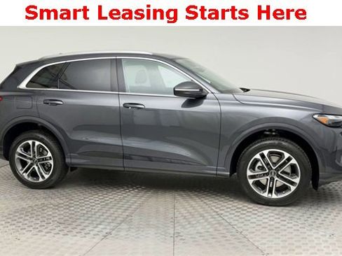 Used 2025 Audi Q5 2.0T Premium w/ Convenience Package image 9