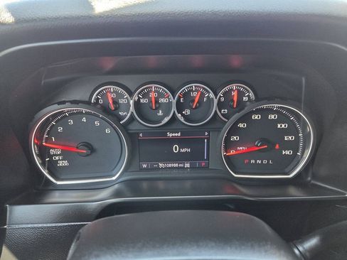 Used 2019 Chevrolet Silverado 1500 RST AWD/4WD image 22