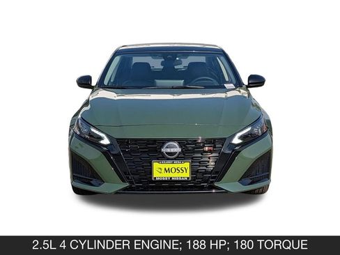 New 2026 Nissan Altima 2.5 SR FWD image 4