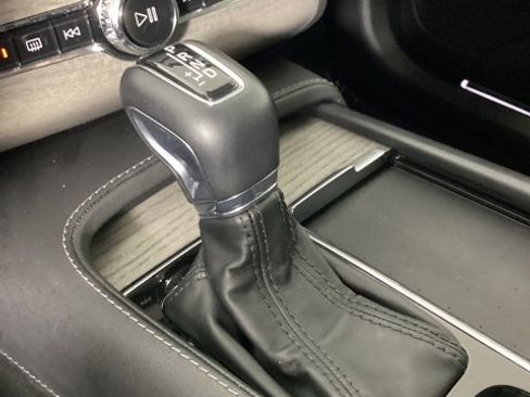 Used 2022 Volvo XC90 T6 Inscription w/ Advanced Package image 26