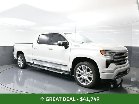 Used 2022 Chevrolet Silverado 1500 High Country w/ High Country Premium Package image 5