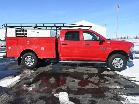 Used 2018 RAM 3500 Tradesman w/ Chrome Appearance Group image 2