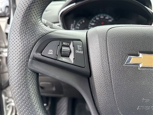 Used 2019 Chevrolet Trax LS w/ Tint and Cruise Package image 21