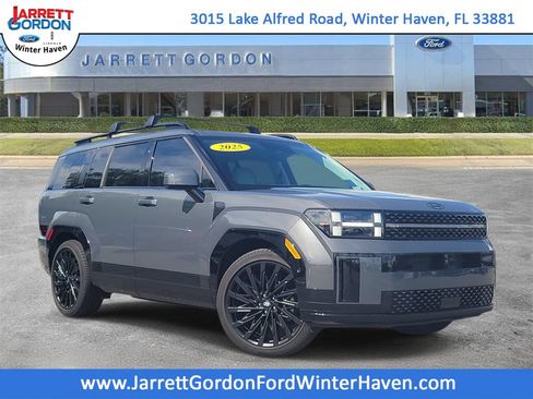 Used 2025 Hyundai Santa Fe Calligraphy FWD image 1