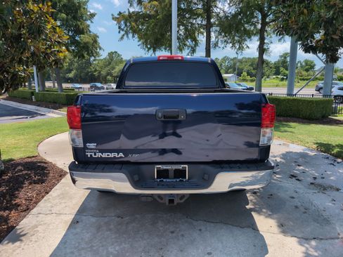 Used 2012 Toyota Tundra 2WD CrewMax w/ SR5 Pkg image 9